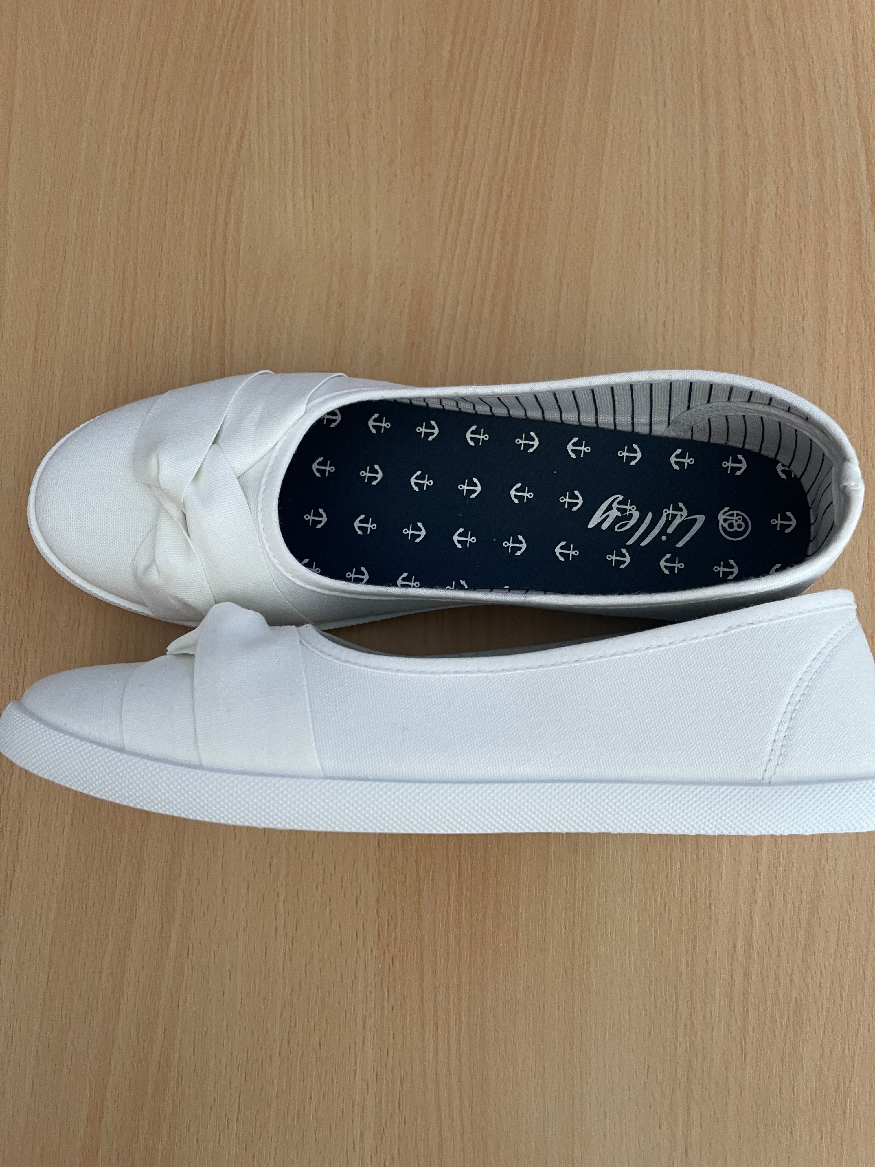 Lilley Women's White Slip-On Sandals UK 8
