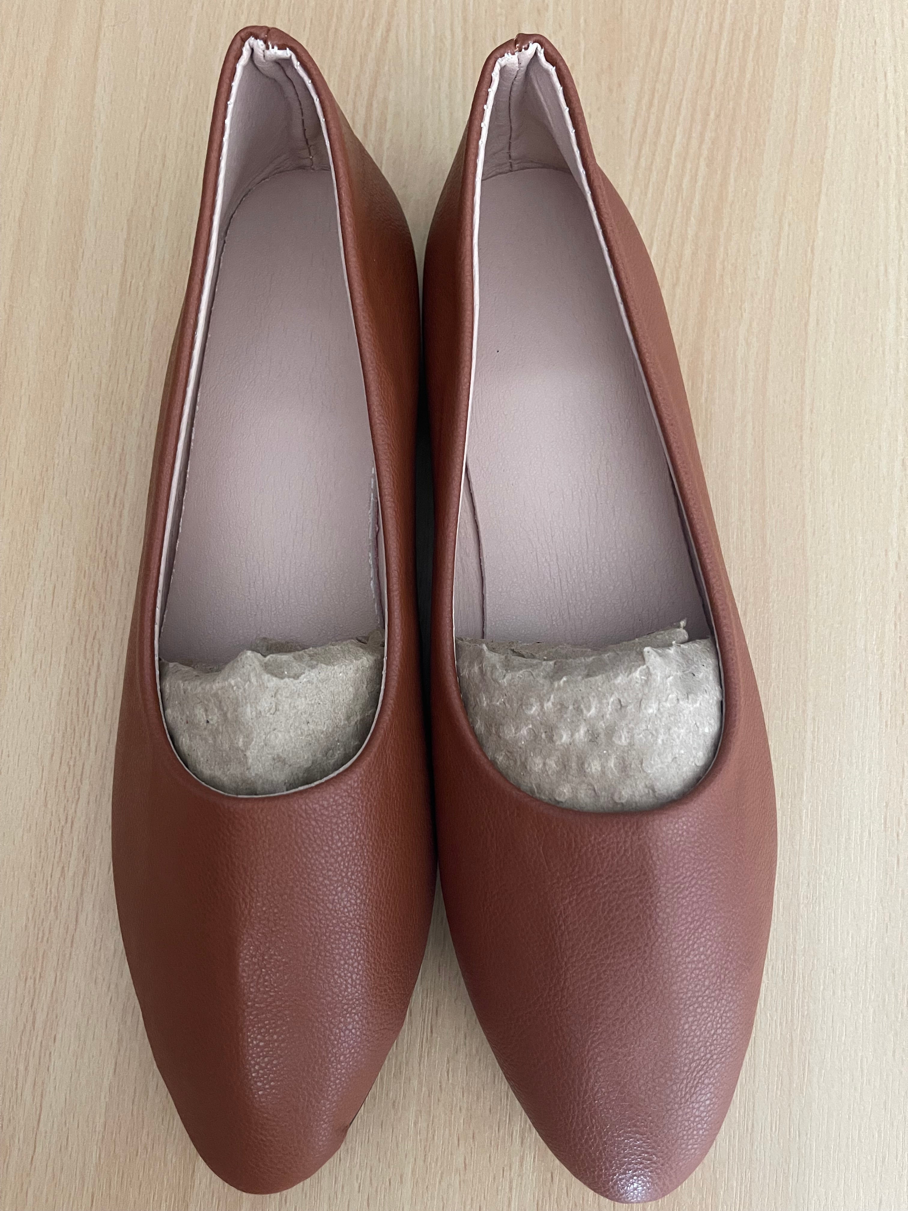 Women's Brown Pointed Toe Flats – UK 9 / EU 43 – New