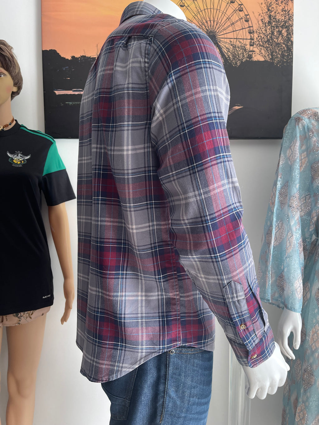 Old Navy Men’s Check Long Sleeve Shirt Size M
