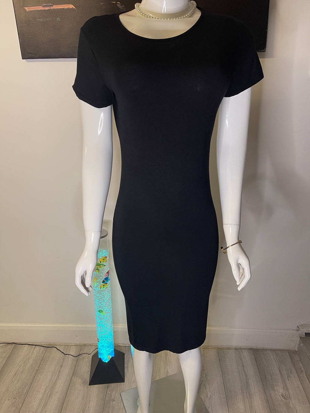 Boohoo Black Bodycon Midi Dress – Size M