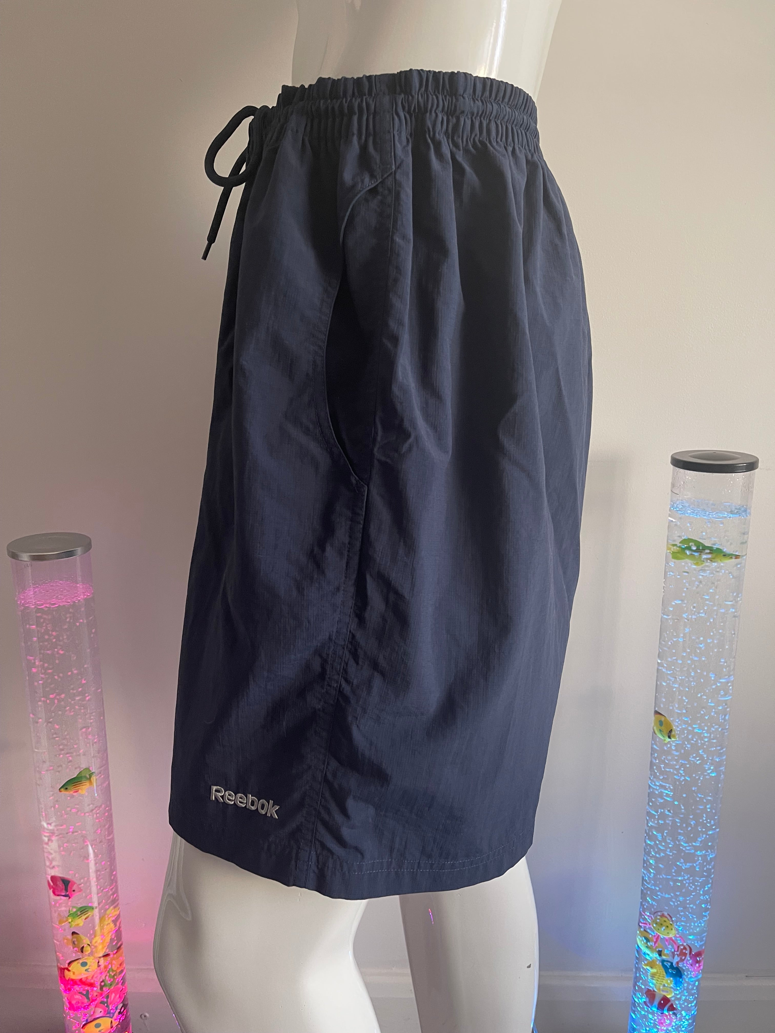 Reebok Men's Navy Sports Shorts with Pockets – Size 2XL