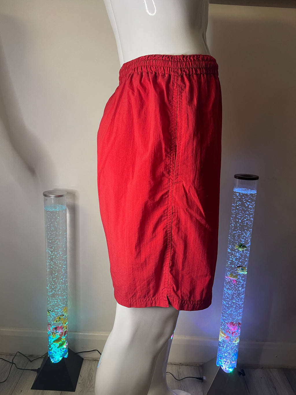 Champion Men's Red Shorts with Pockets – Size L