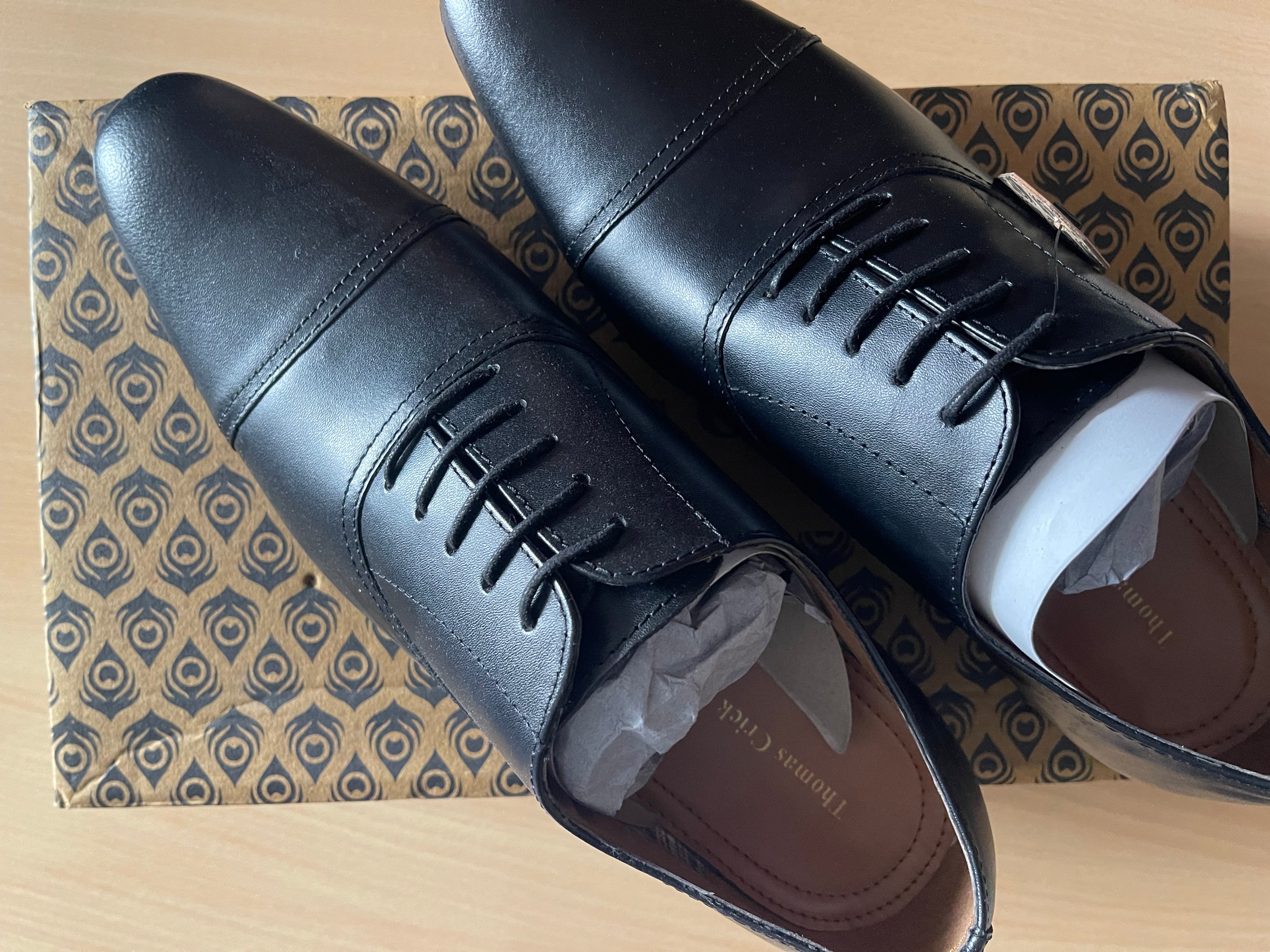 Thomas Crick Black Oxfords UK 7