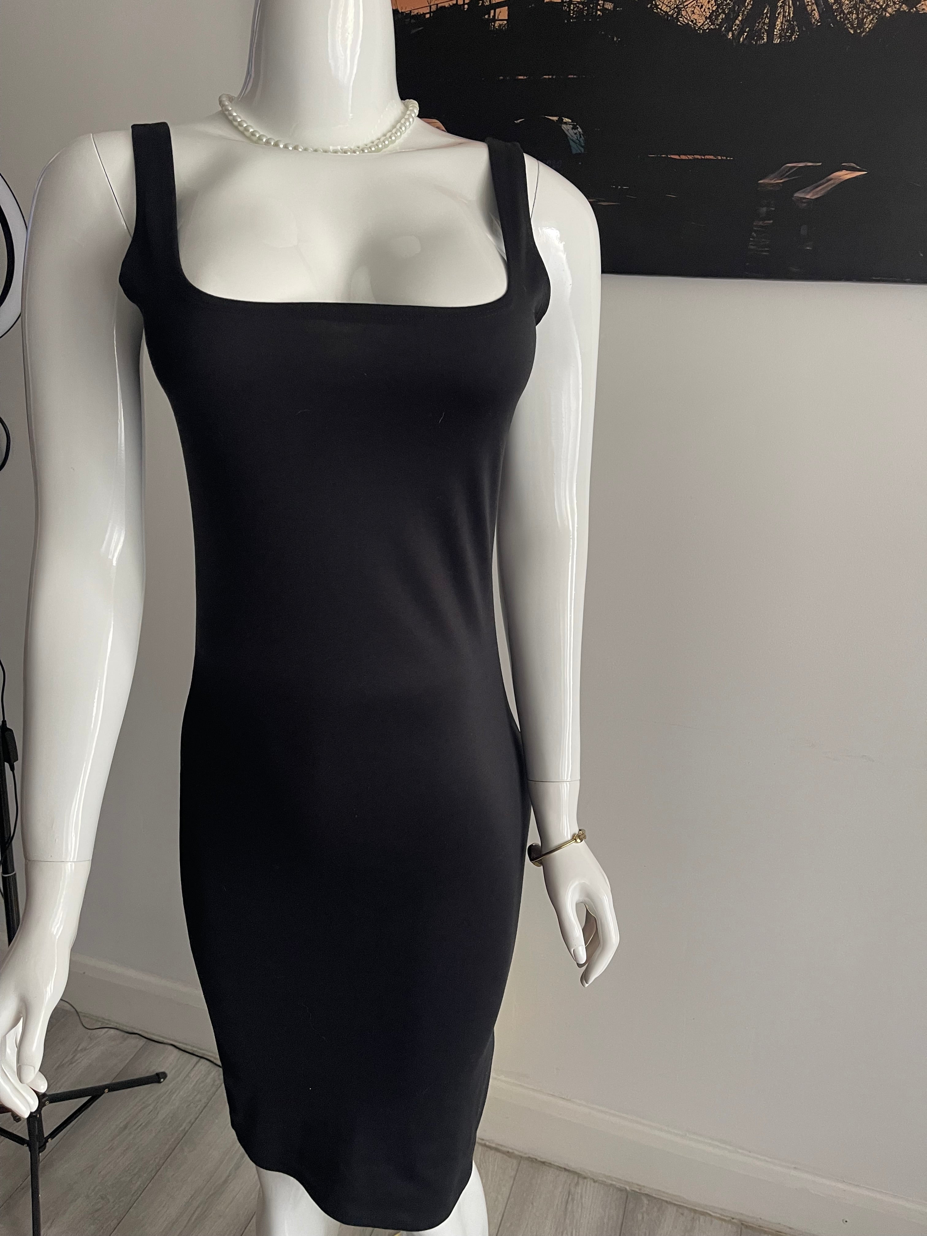 Elegant Black Bodycon Midi Dress – Size 12–14