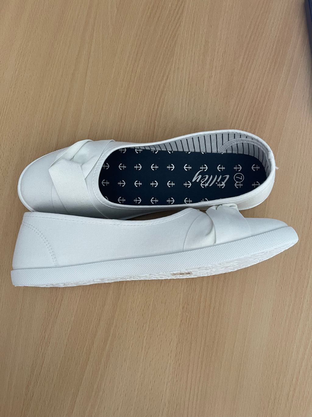 Lilley Women's White Slip-On Sandals UK 7