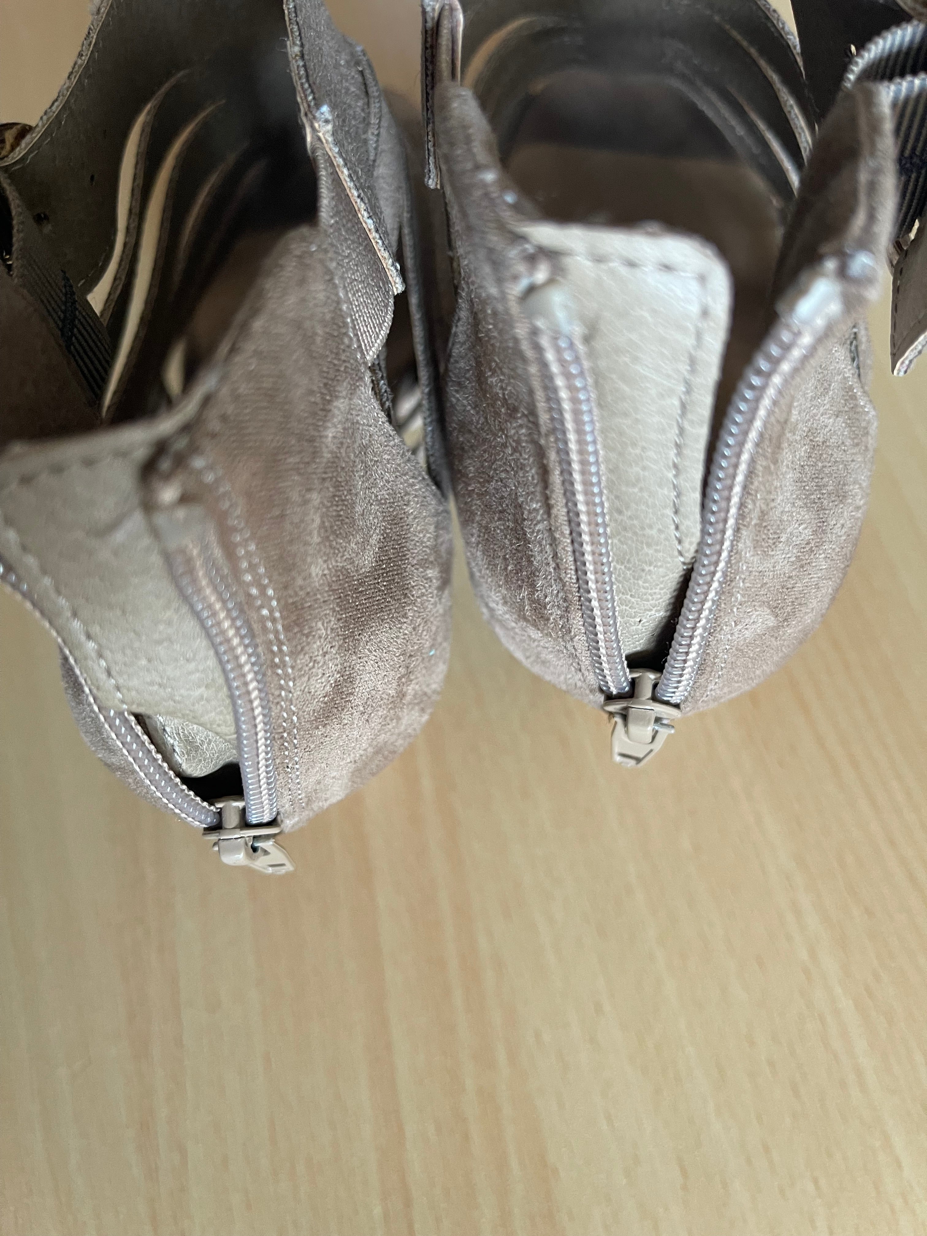 Peacocks Taupe Cut-Out Heeled Sandals Size UK 5 – New