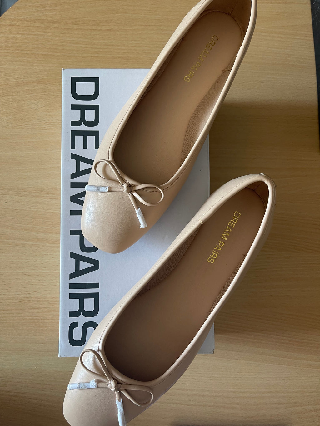 Cream Pairs Women's Beige Ballet Flats – UK 10