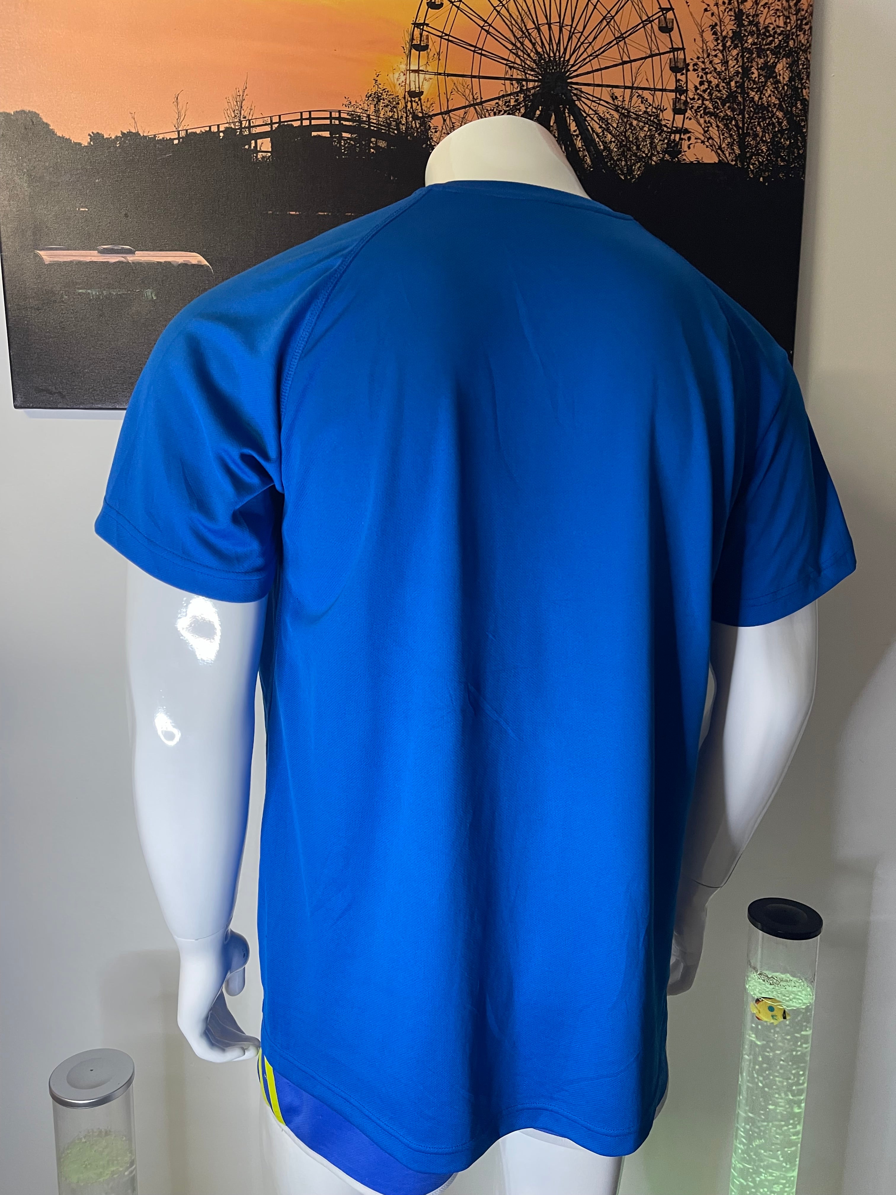 Men’s Adidas T-Shirt XL