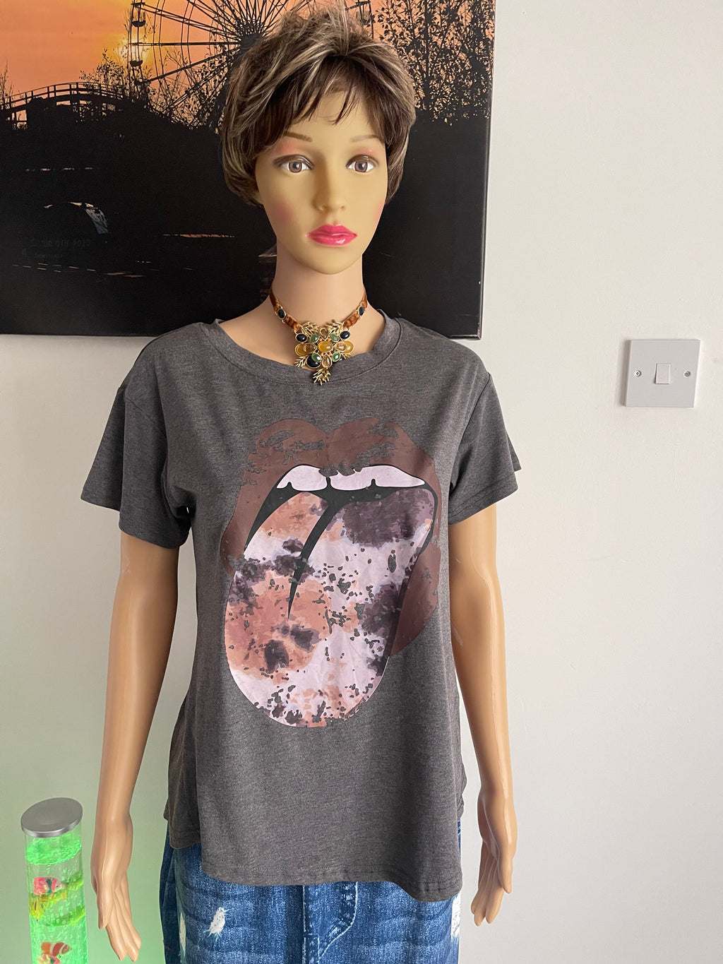 🩶 Amaryllis Graphic T-Shirt Grey XS