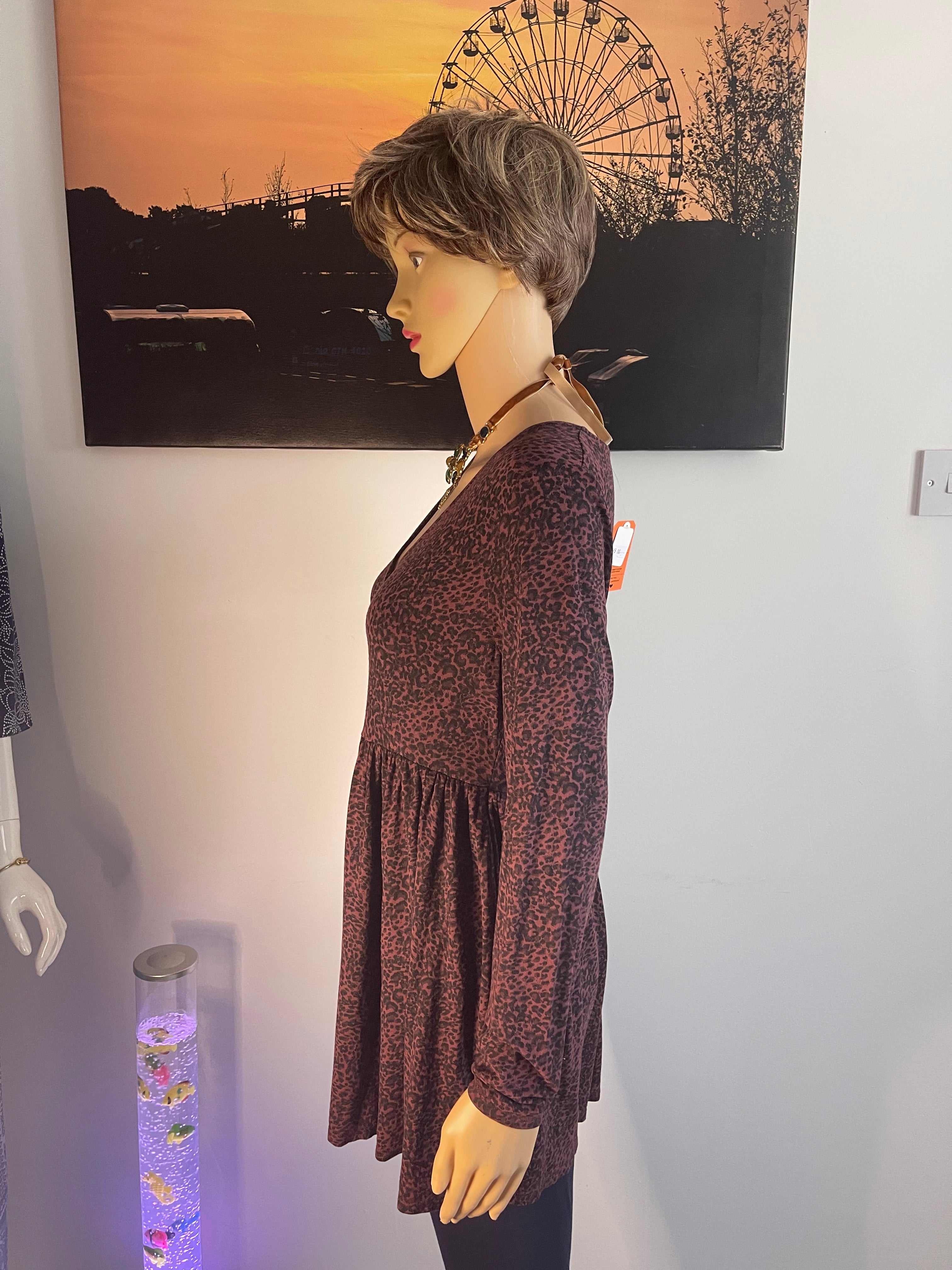 New Look Maternity Leopard Print Tunic Top Size M