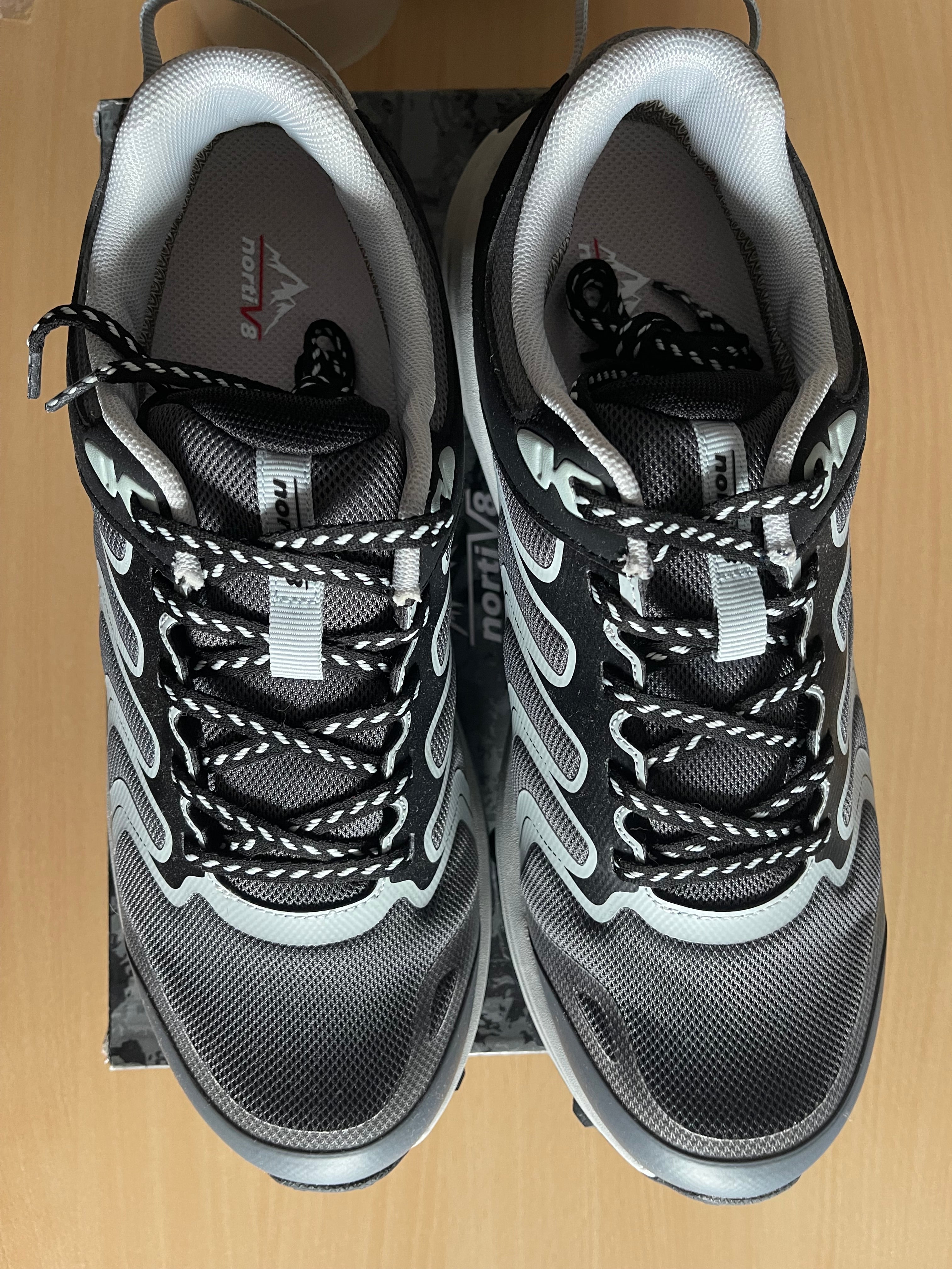 NortiV8 Hiking Trainers UK 9