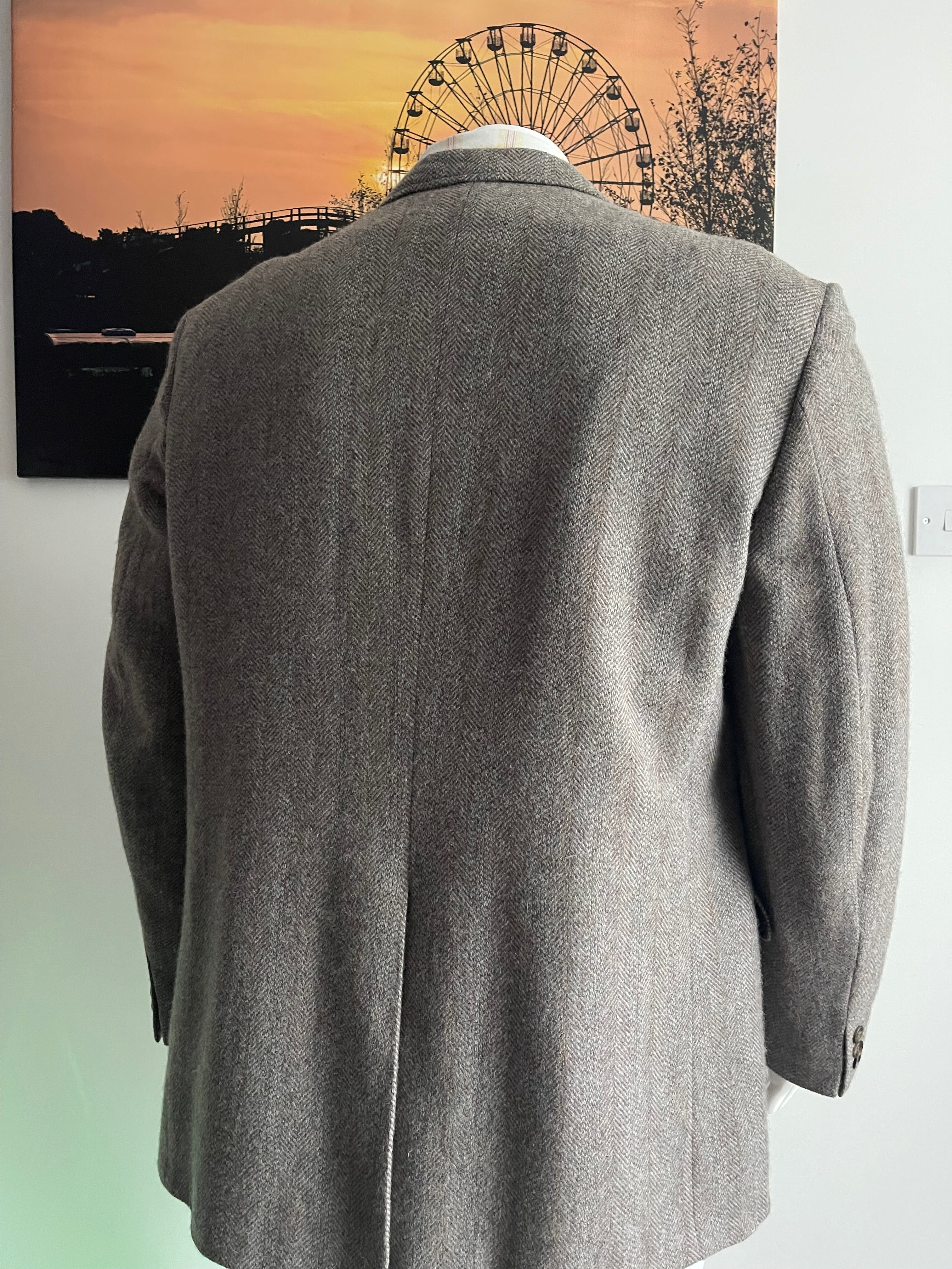 Jonathan James USA Herringbone Tweed Blazer Jacket 48R Grey Wool Blend Classic Fit