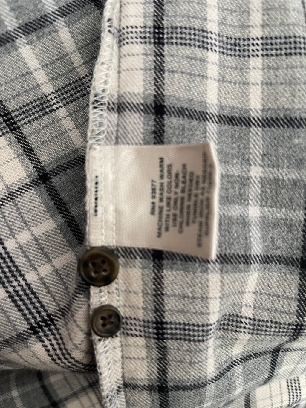 St. John’s Bay Men’s Check Shirt Size M