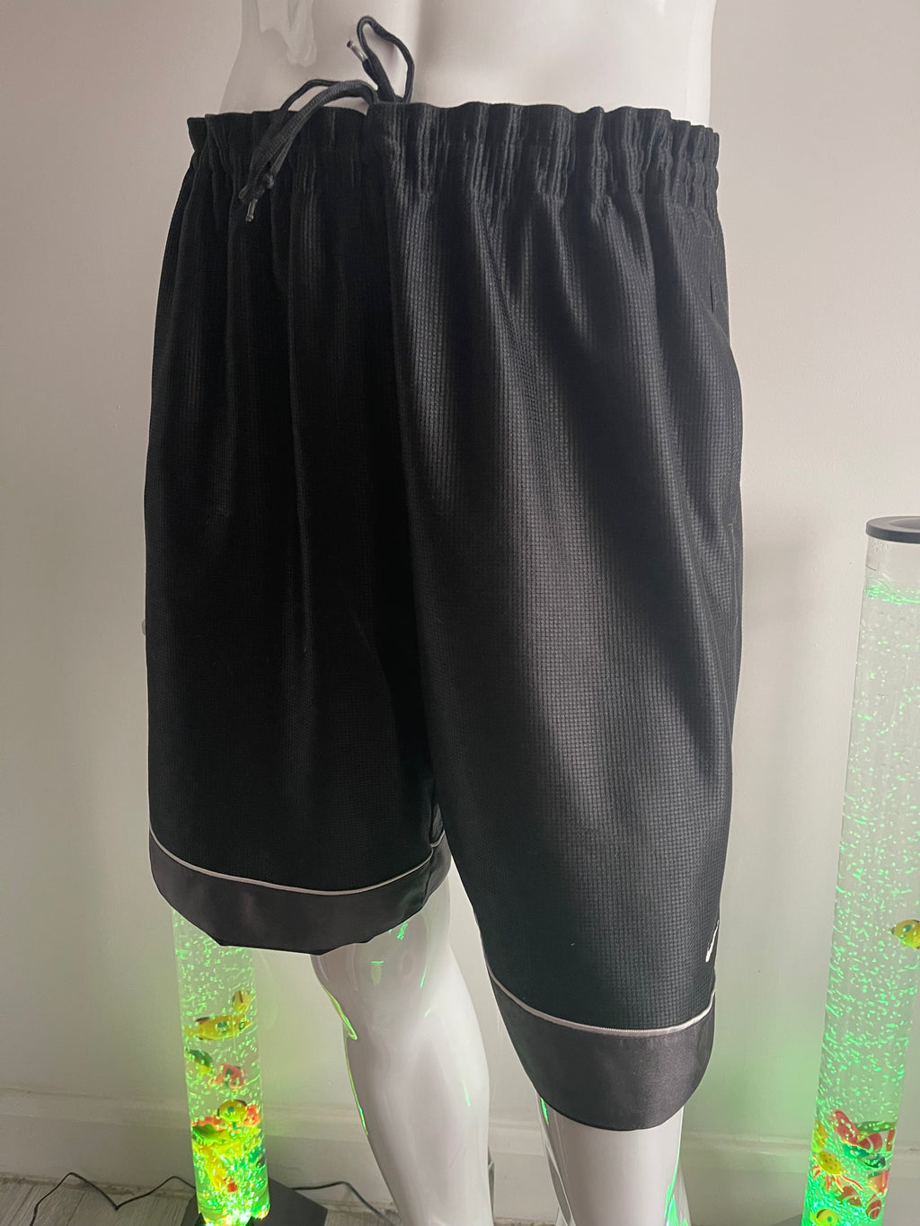 Nike Men's Black Training Shorts with Pockets - Size XL