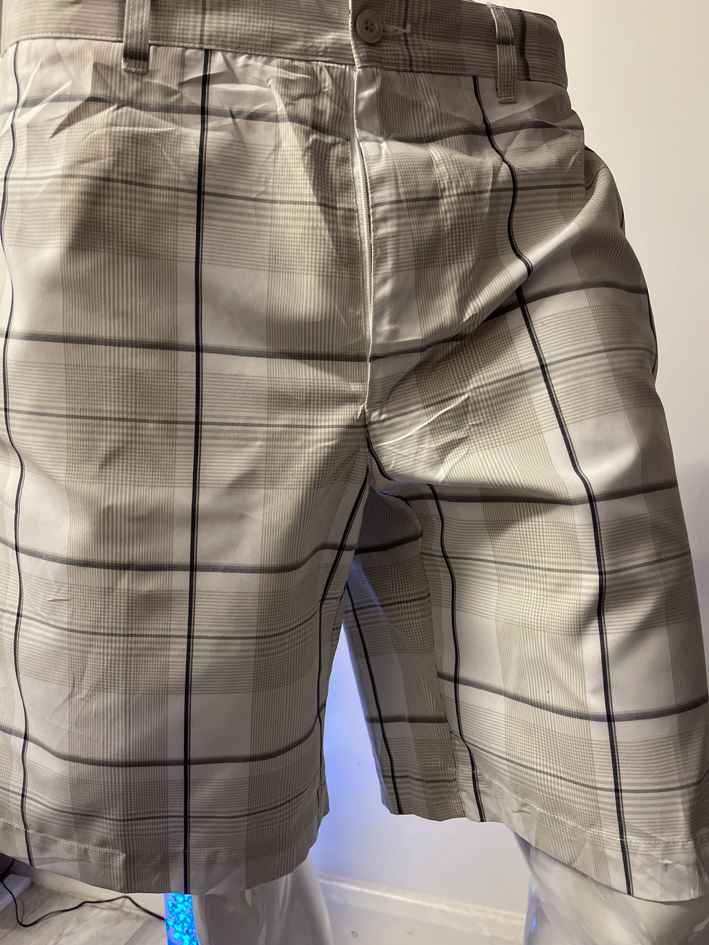 👉 Men’s Checked Shorts – Lightweight Summer Golf Style | Comfortable Fit