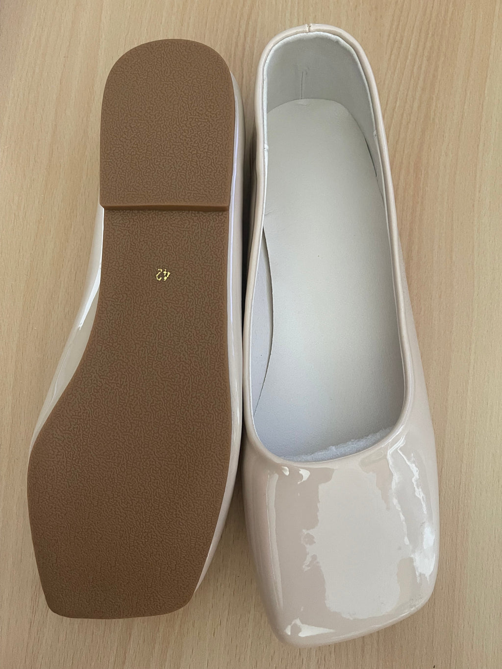 Women's Nude Patent Ballet Flats – UK 9