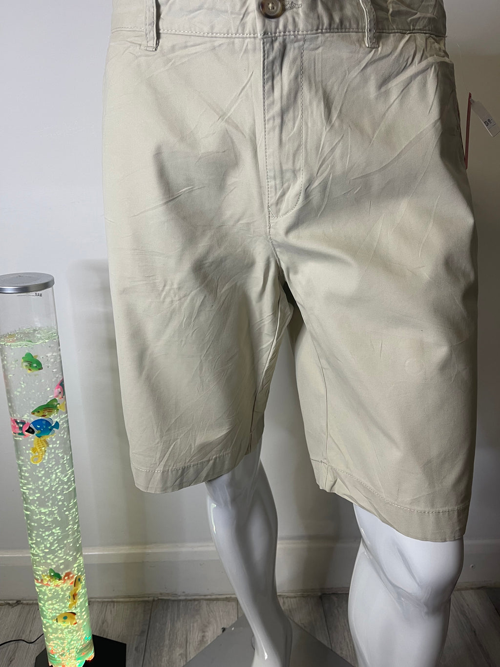 Authentic Tommy Hilfiger Classic Fit Chino Shorts – Size 34 – Beige