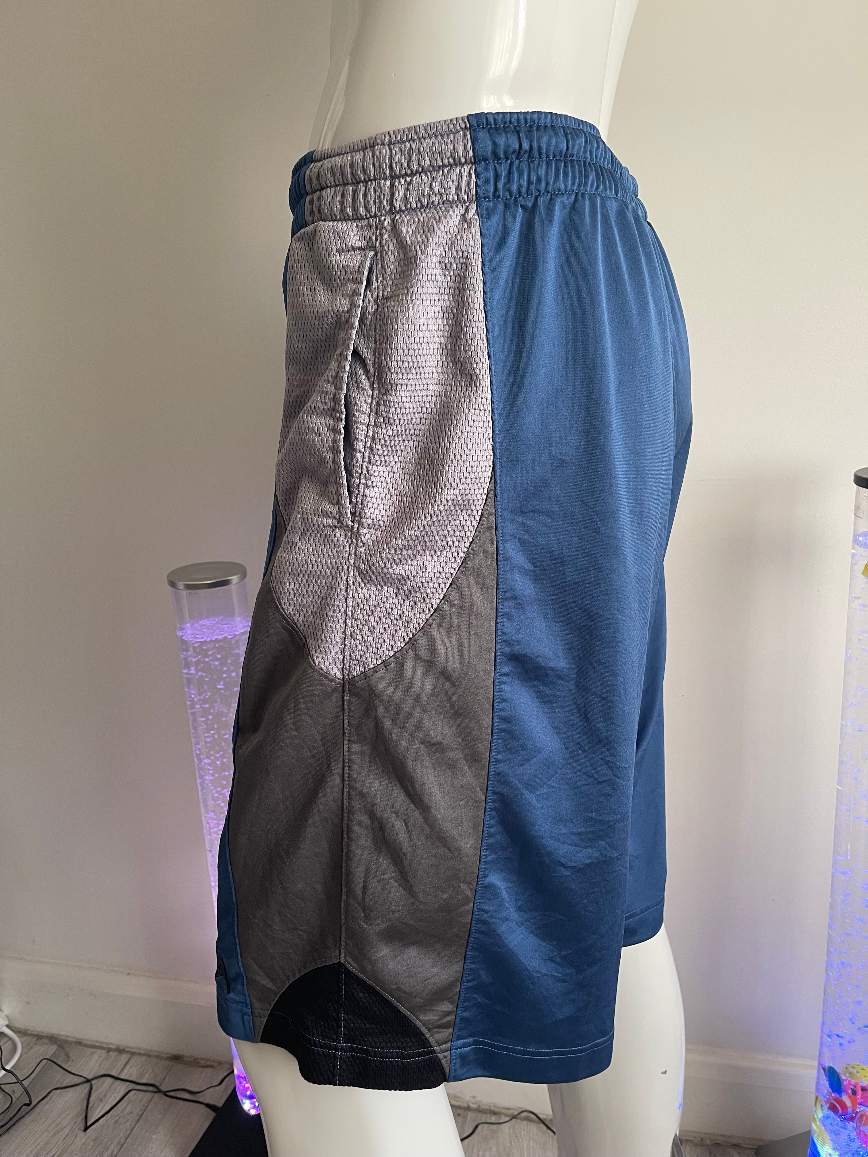 Jordan Training Shorts Blue/Grey Size L with Pockets