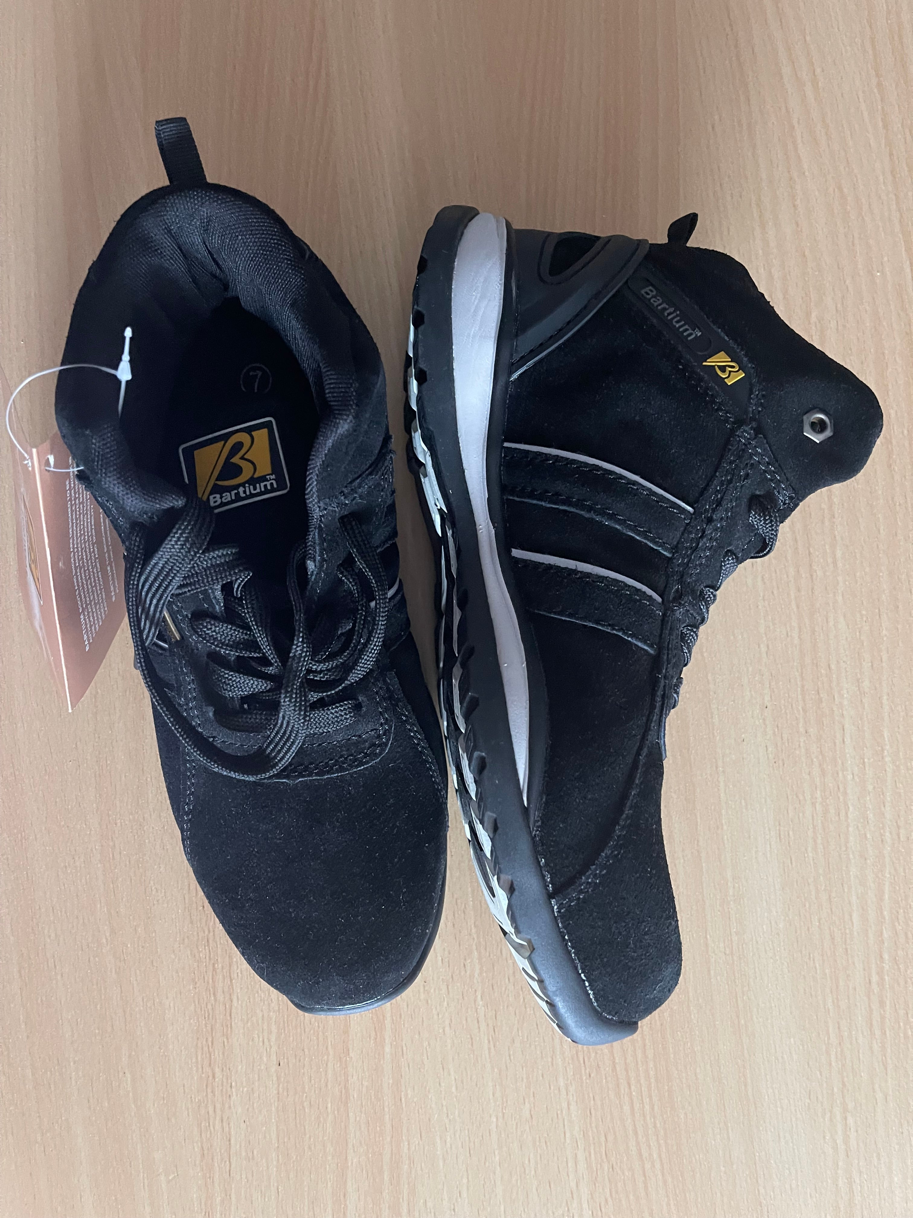 Bartium Unisex Safety Boots Black – New with Tags – UK 7 / EU 41