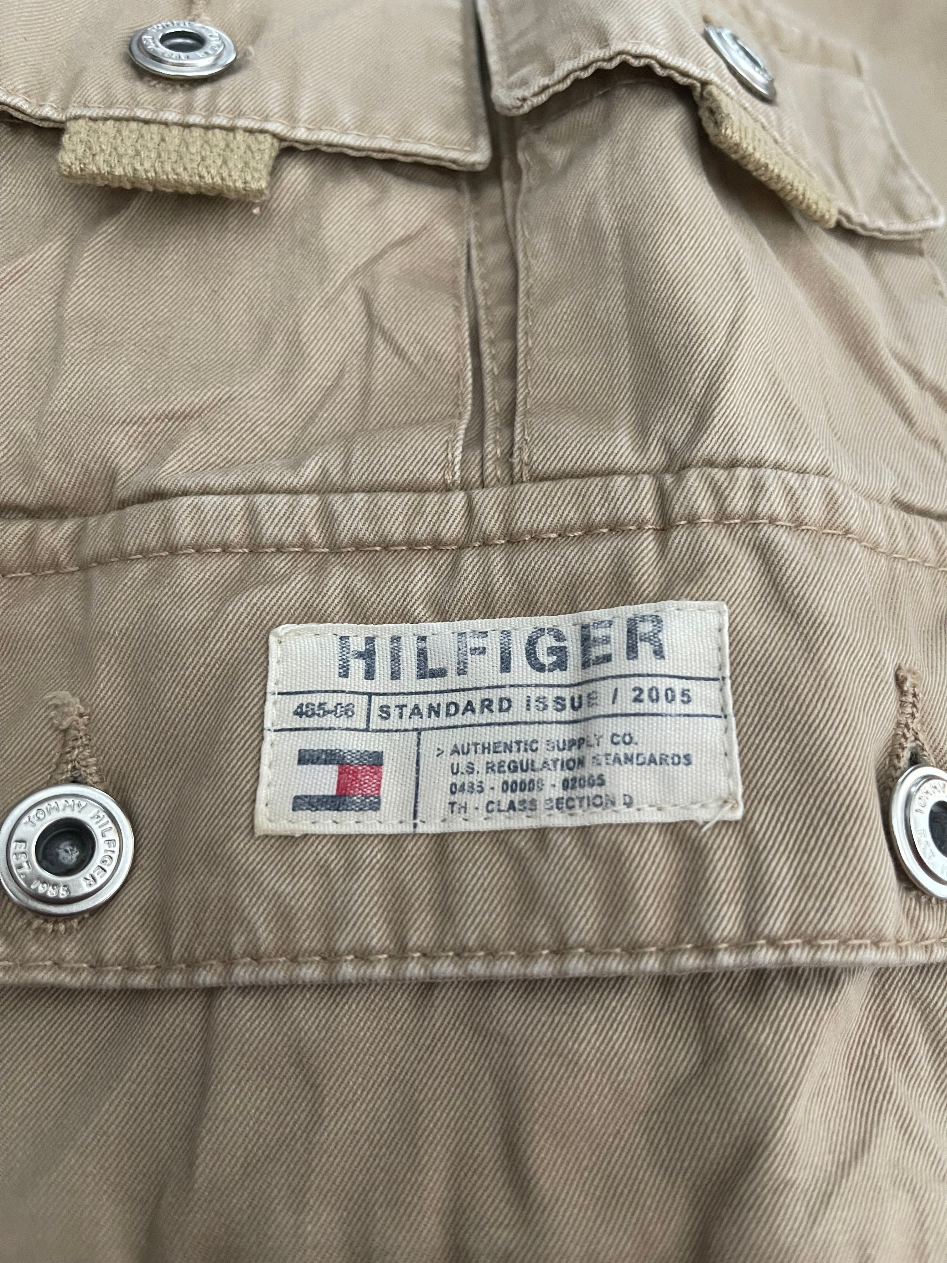 Tommy Hilfiger Men’s Cargo Shorts W34 – Beige – Multi Pocket