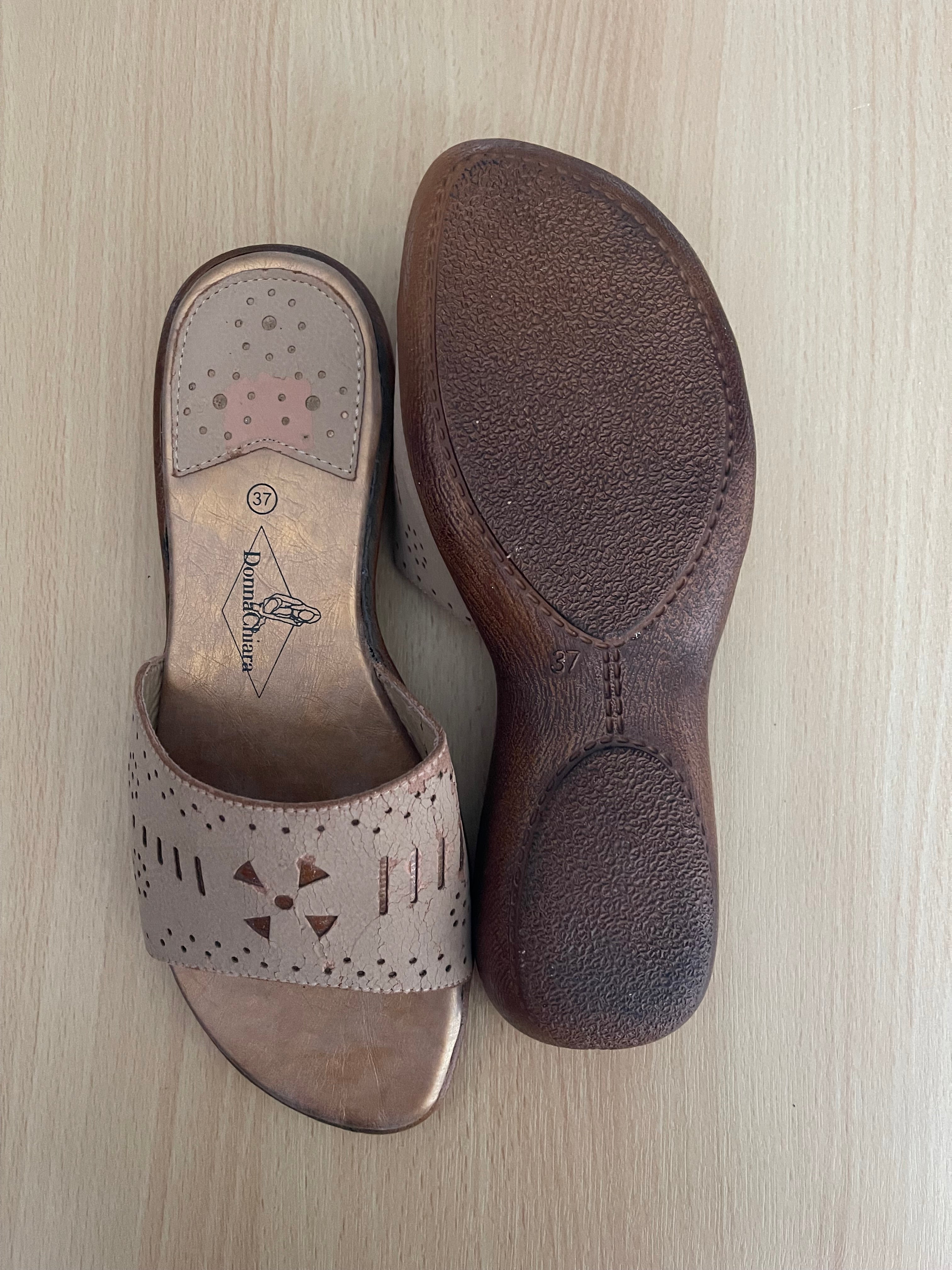 Donna Chiara Beige Leather Mules Size EU 37 – New