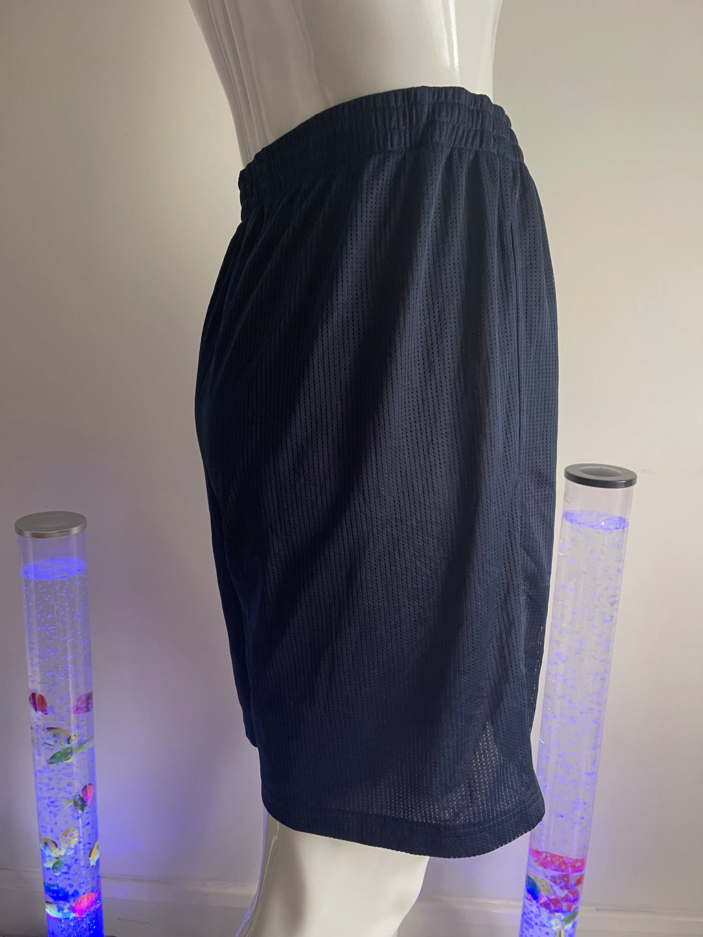 Starter Men's Black Sports Shorts with Pockets - Size XL